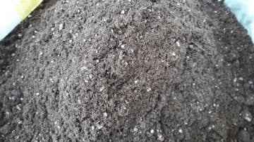 Kod:torf01 köklendirme toprağı (dengeli karışım torf)5 lt,